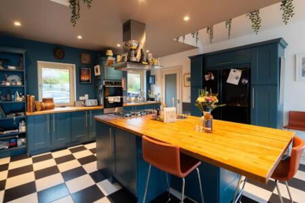 Dingle Panorama - 5 Star Luxury Villa ภายนอก รูปภาพ