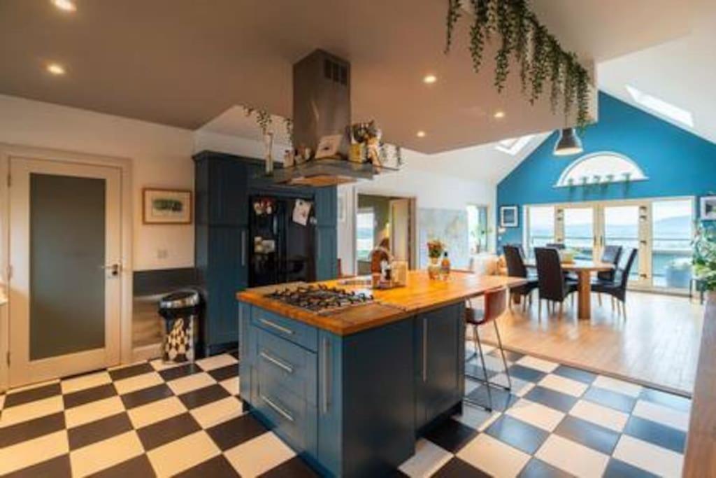 Dingle Panorama - 5 Star Luxury Villa ภายนอก รูปภาพ