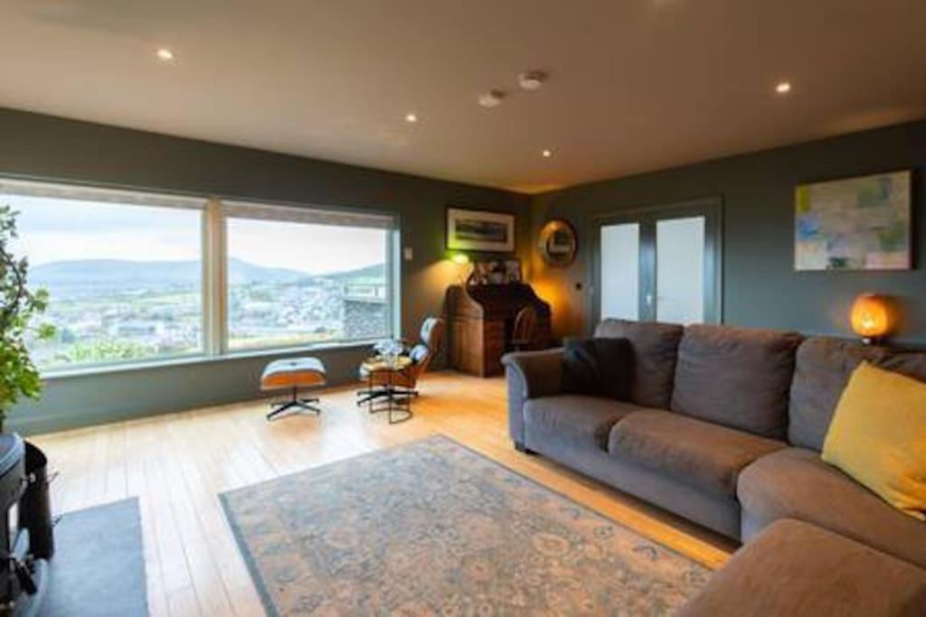 Dingle Panorama - 5 Star Luxury Villa ภายนอก รูปภาพ