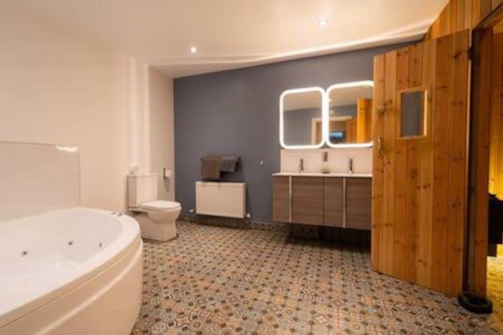 Dingle Panorama - 5 Star Luxury Villa ภายนอก รูปภาพ