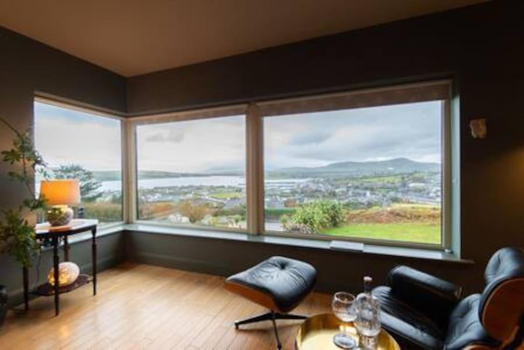 Dingle Panorama - 5 Star Luxury Villa ภายนอก รูปภาพ